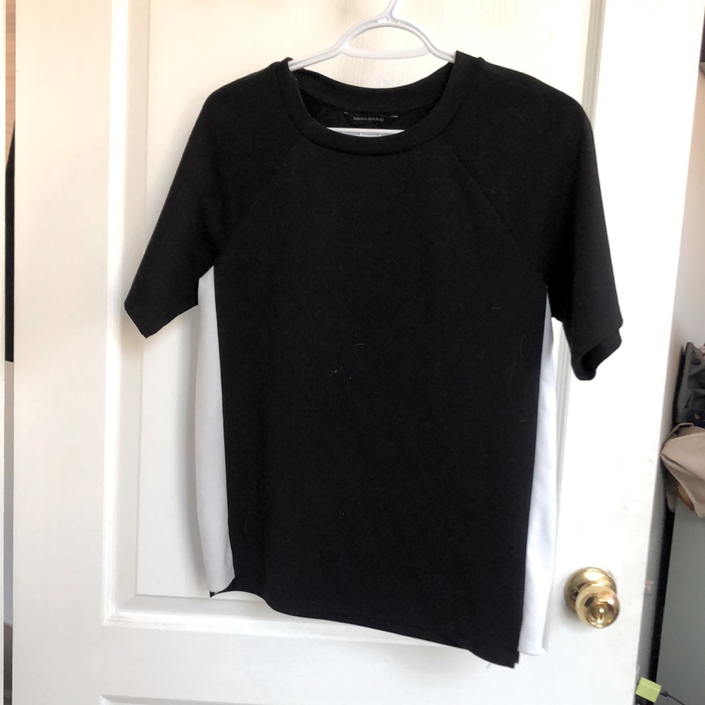 Banana Republic black  & white loose tee